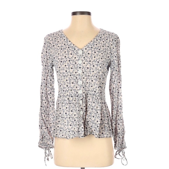 LOFT•long sleeve floral blouse - Picture 2 of 7